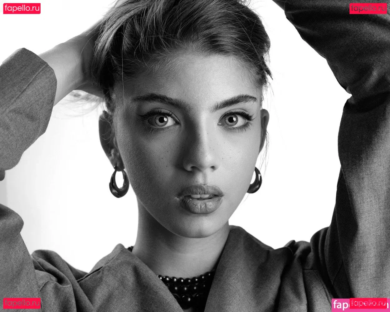 Ela Be'eri Onlyfans Photo Gallery 