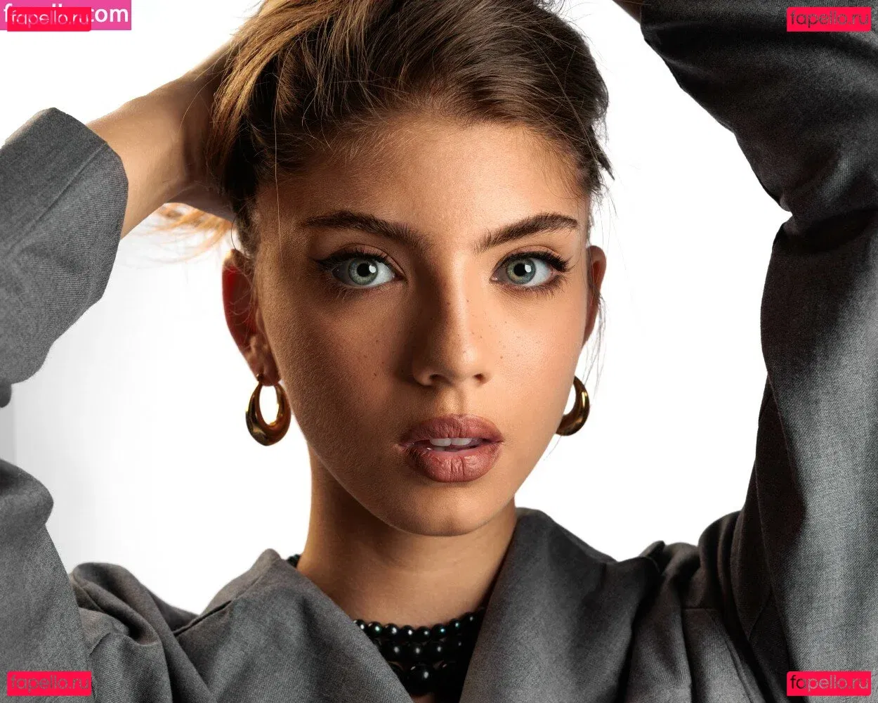 Ela Be'eri Onlyfans Photo Gallery 