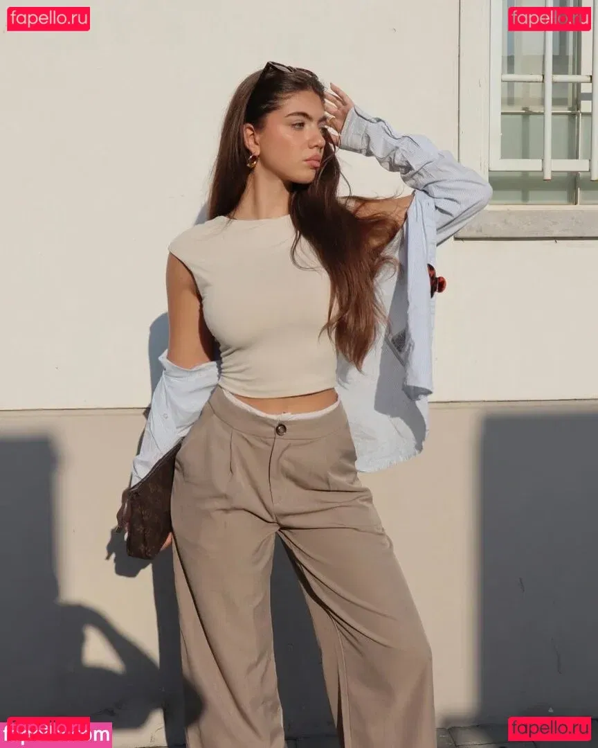 Ela Be'eri Onlyfans Photo Gallery 