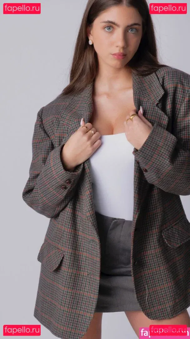 Ela Be'eri Onlyfans Photo Gallery 