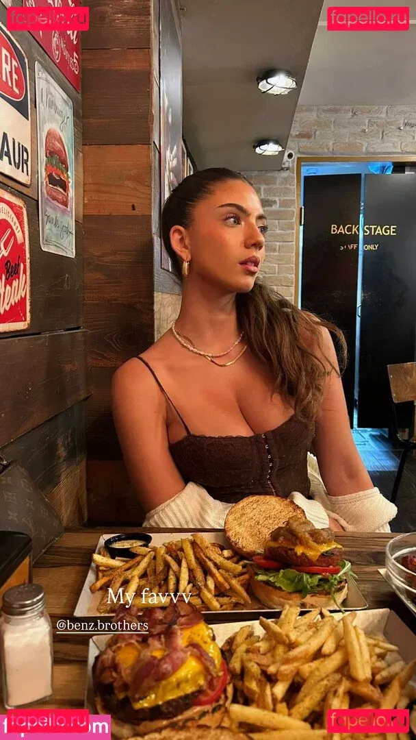 Ela Be'eri Onlyfans Photo Gallery 