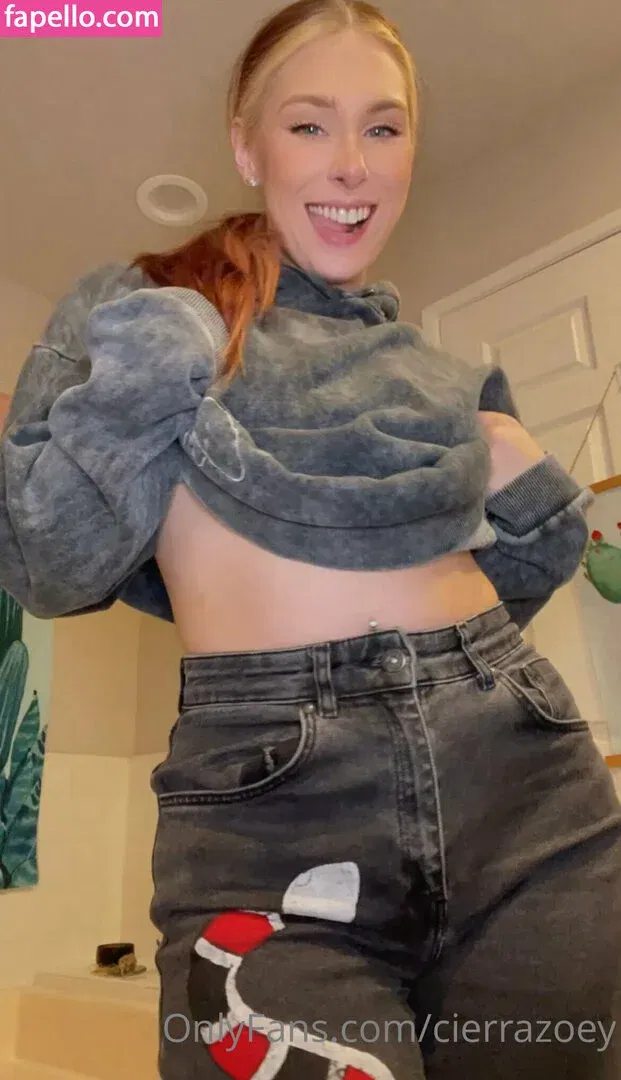 cierrazoey Onlyfans Photo Gallery 