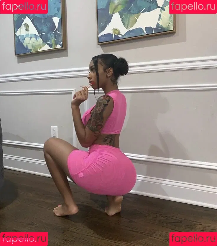 Realamarie Onlyfans Photo Gallery 