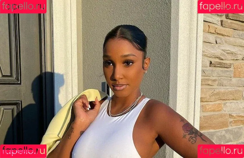 Realamarie Onlyfans Photo Gallery 