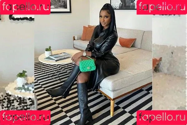 Realamarie Onlyfans Photo Gallery 