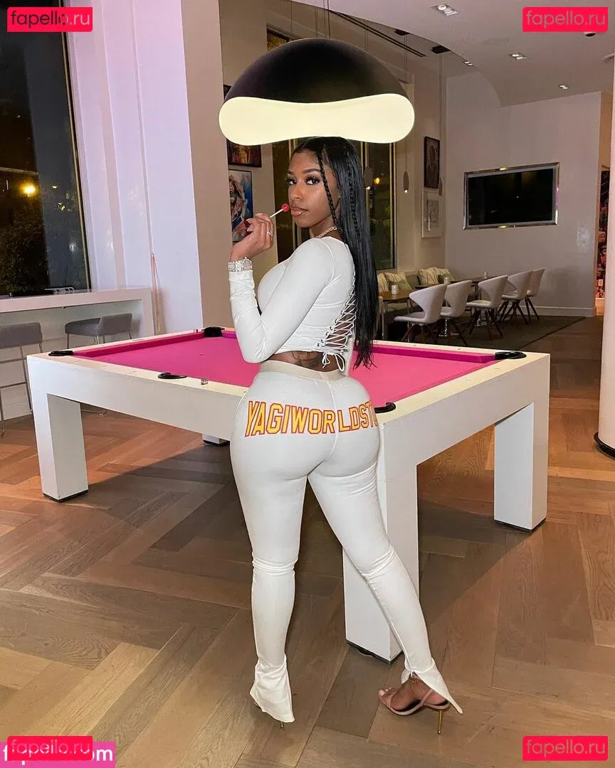 Realamarie Onlyfans Photo Gallery 