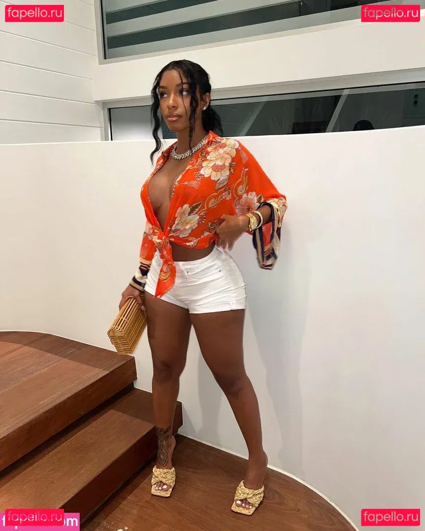 Realamarie Onlyfans Photo Gallery 