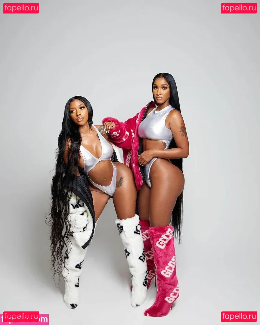 Realamarie Onlyfans Photo Gallery 