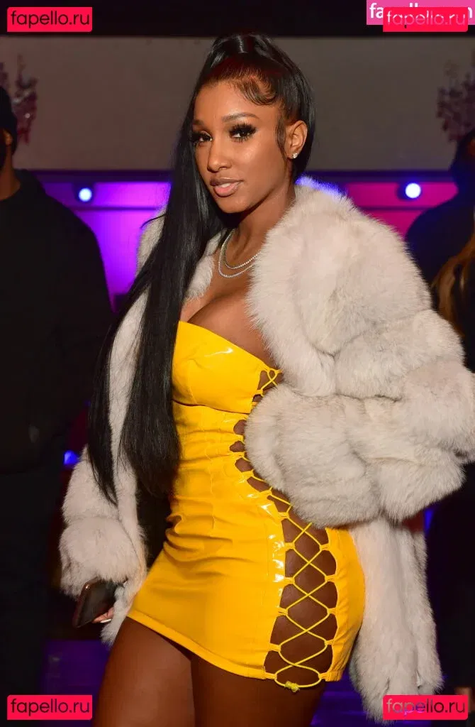 Realamarie Onlyfans Photo Gallery 