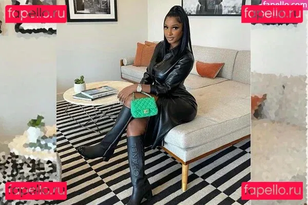 Realamarie Onlyfans Photo Gallery 