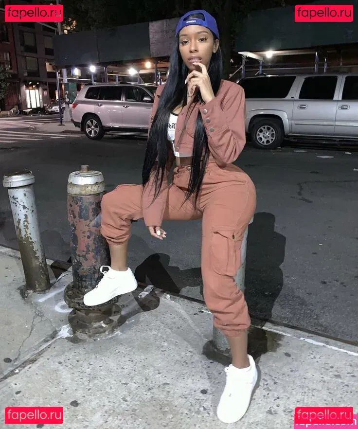 Realamarie Onlyfans Photo Gallery 