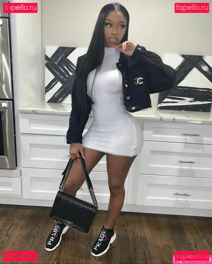 Realamarie Onlyfans Photo Gallery 