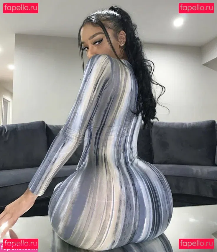 Realamarie Onlyfans Photo Gallery 