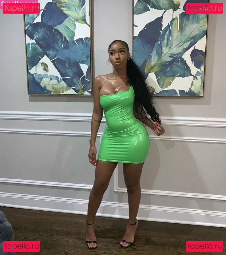 Realamarie Onlyfans Photo Gallery 