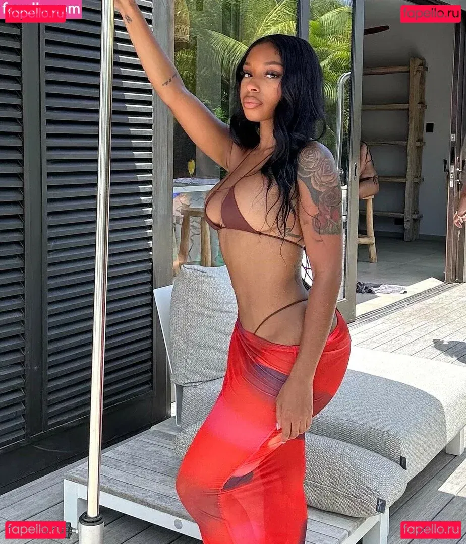 Realamarie Onlyfans Photo Gallery 