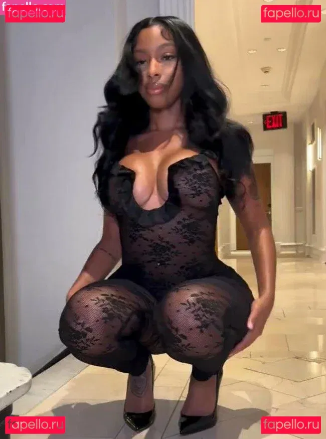 Realamarie Onlyfans Photo Gallery 