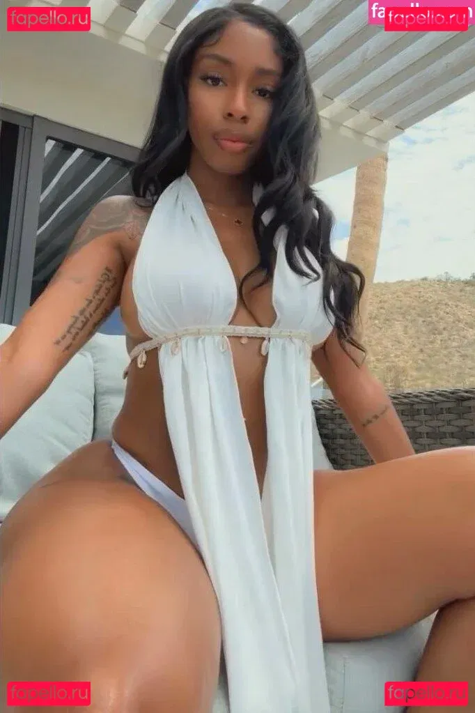 Realamarie Onlyfans Photo Gallery 