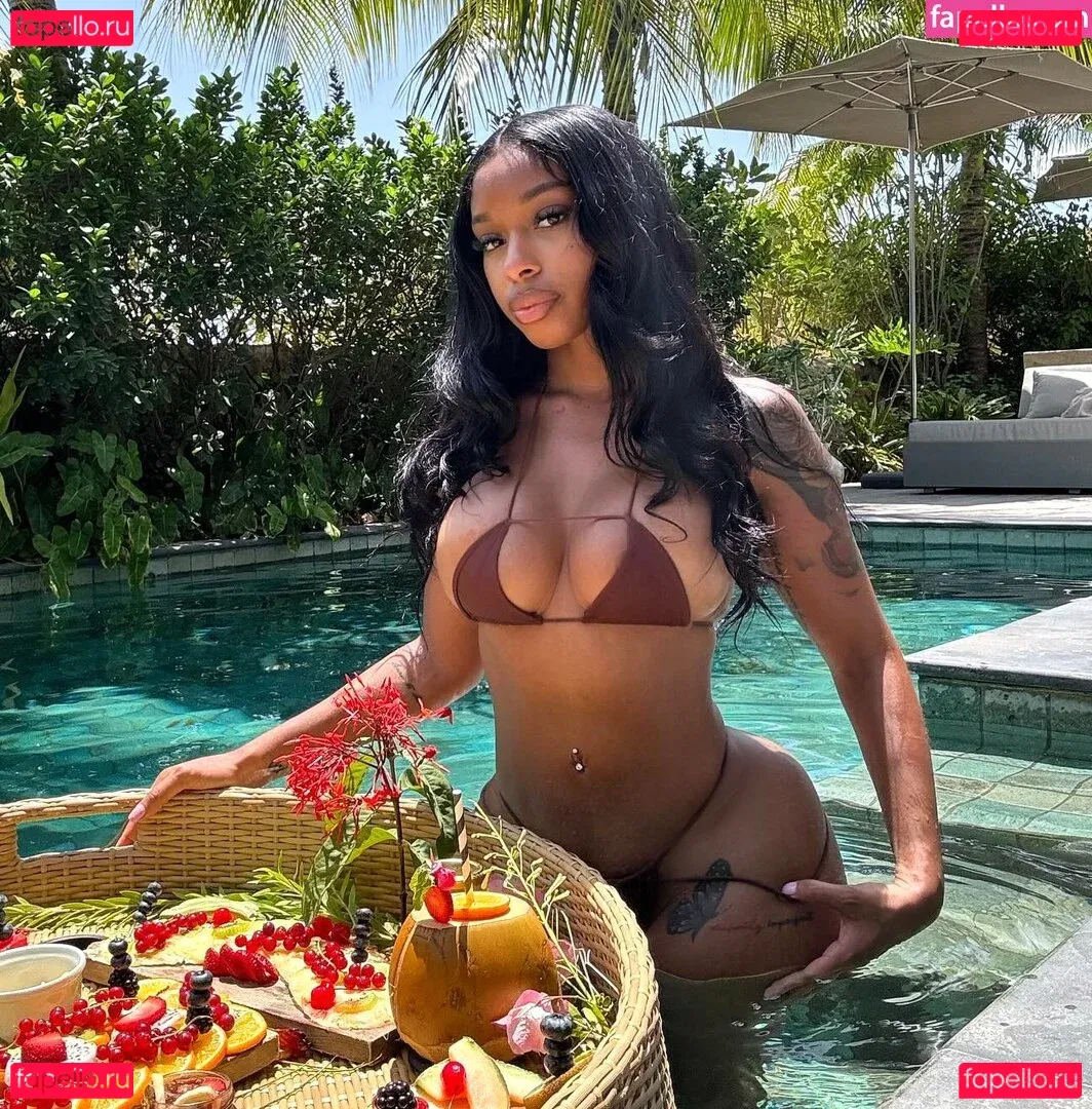 Realamarie Onlyfans Photo Gallery 