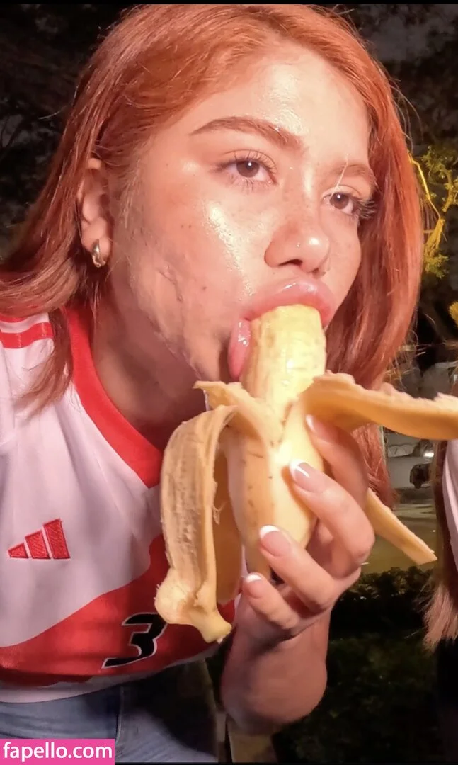 Marina Gold Onlyfans Photo Gallery 