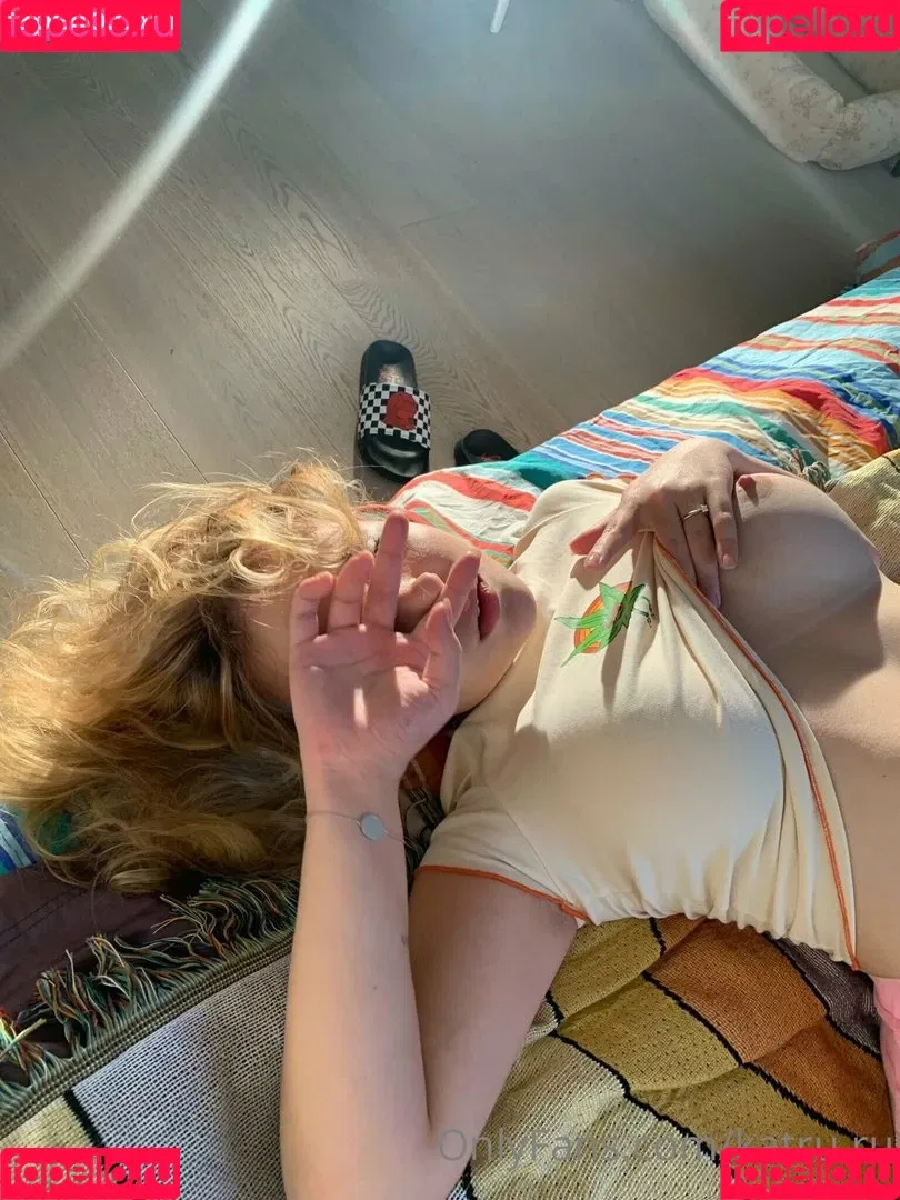 Katru.ru Onlyfans Photo Gallery 