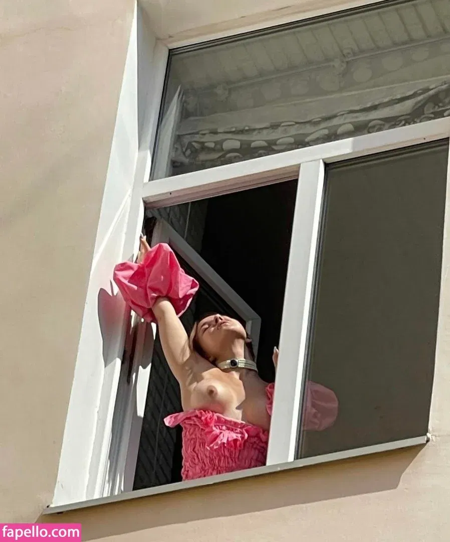 Katru.ru Onlyfans Photo Gallery 