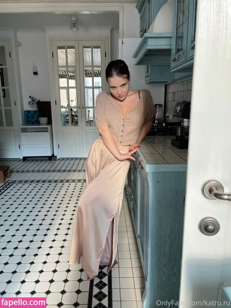 Katru.ru Onlyfans Photo Gallery 