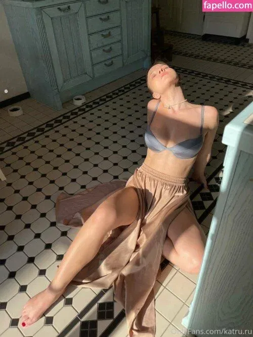Katru.ru Onlyfans Photo Gallery 