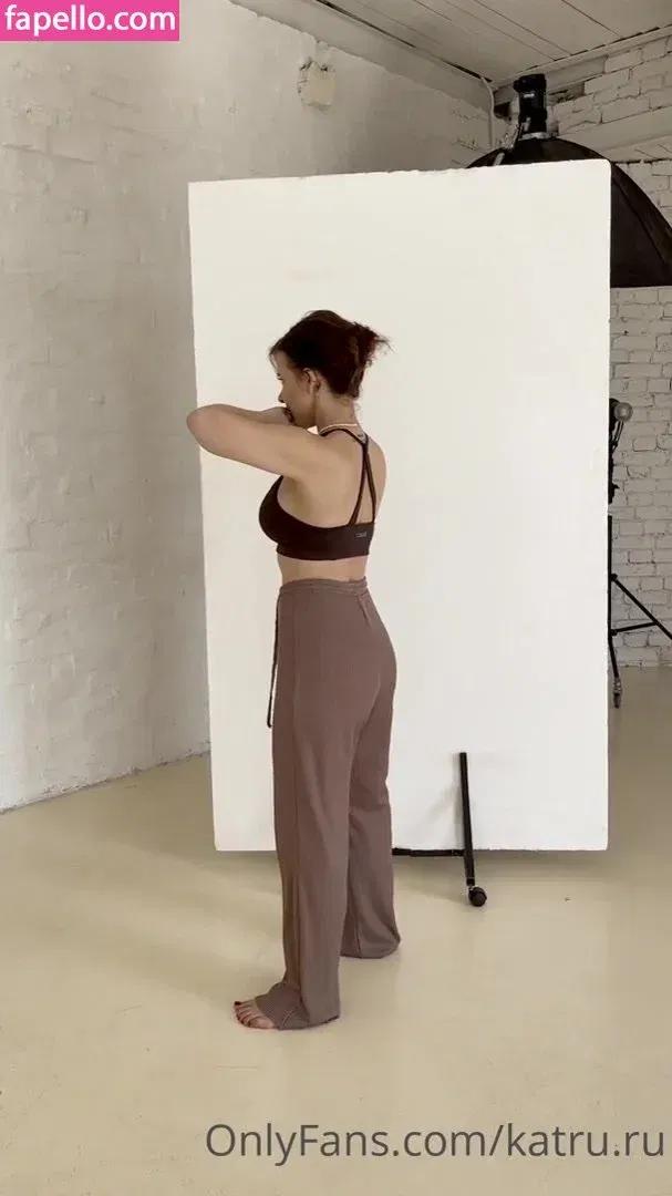 Katru.ru Onlyfans Photo Gallery 
