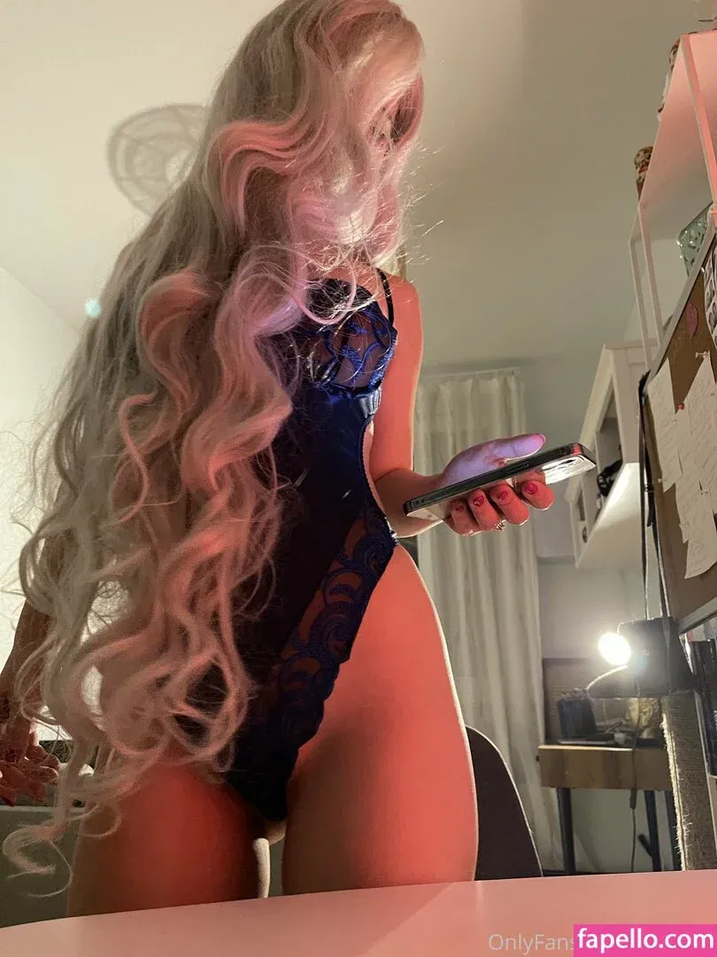 Katru.ru Onlyfans Photo Gallery 