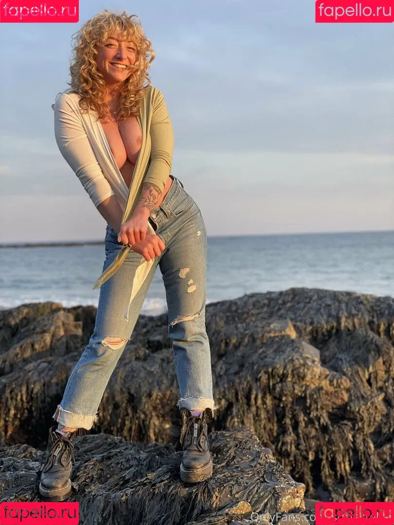 susiestellar Onlyfans Photo Gallery 