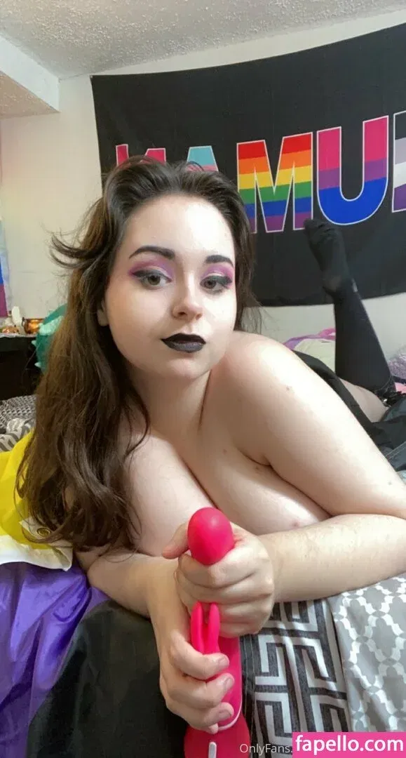 Emma-Beloved Onlyfans Photo Gallery 