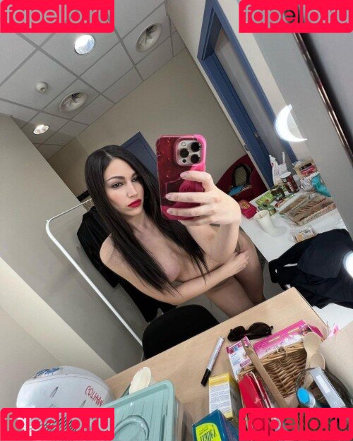 Ursula Onlyfans Photo Gallery 