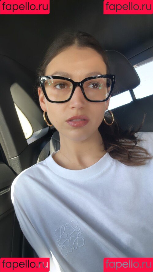 Ursula Onlyfans Photo Gallery 