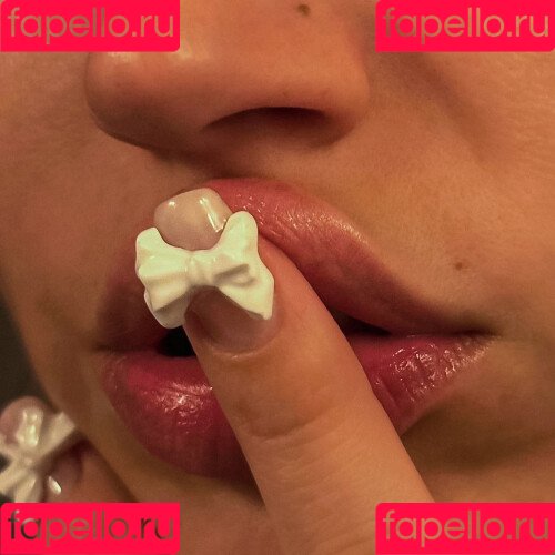 Ursula Onlyfans Photo Gallery 