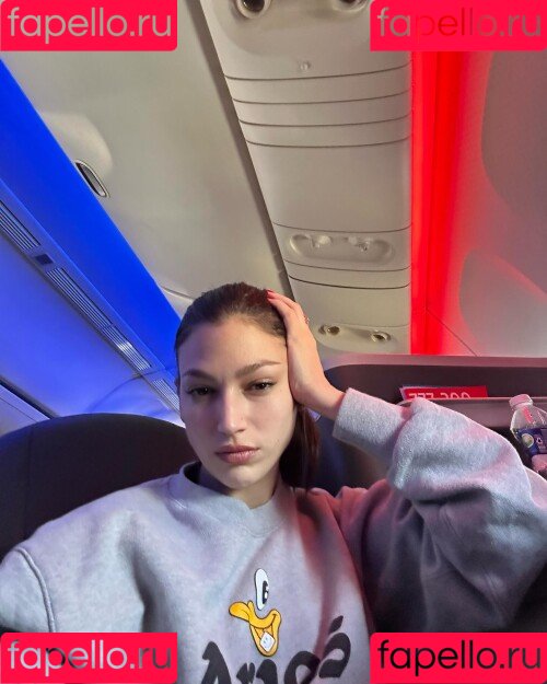 Ursula Onlyfans Photo Gallery 