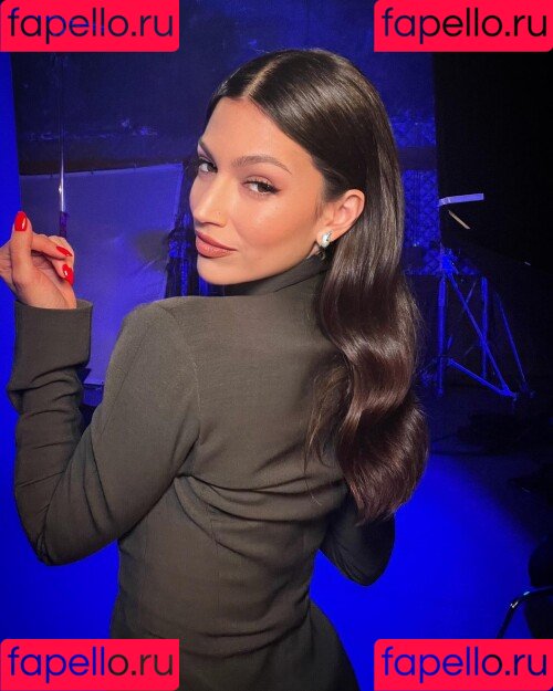 Ursula Onlyfans Photo Gallery 