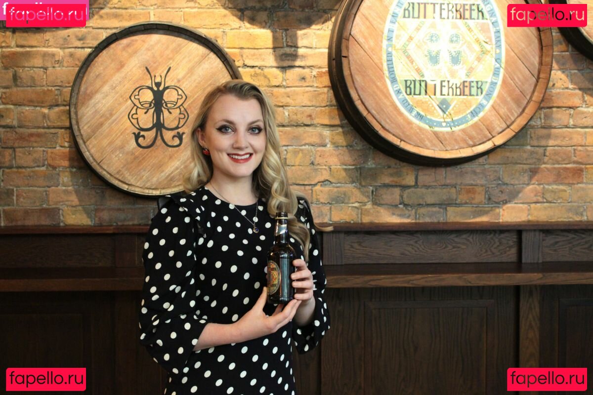 Evanna Lynch / evannalynch Onlyfans Photo Gallery 