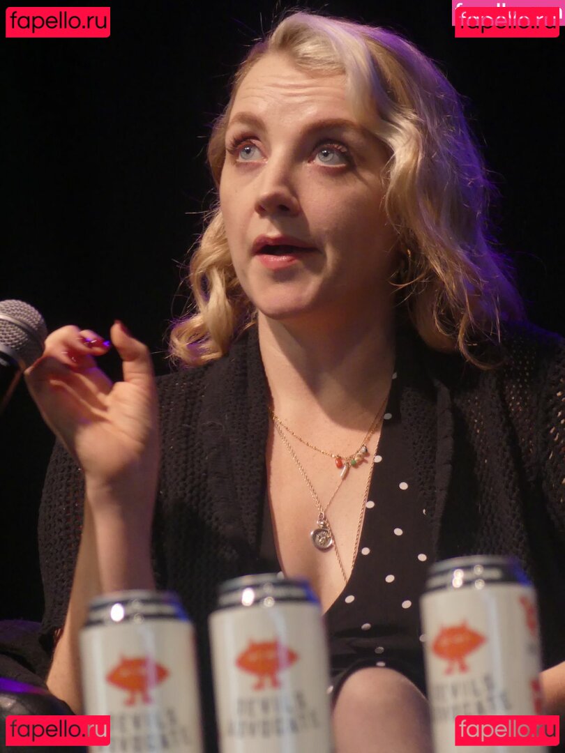 Evanna Lynch / evannalynch Onlyfans Photo Gallery 