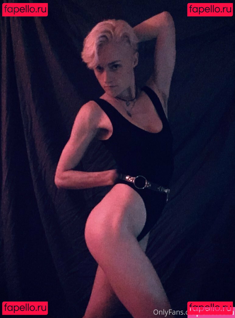 stvincentin / stvincentvice Onlyfans Photo Gallery 