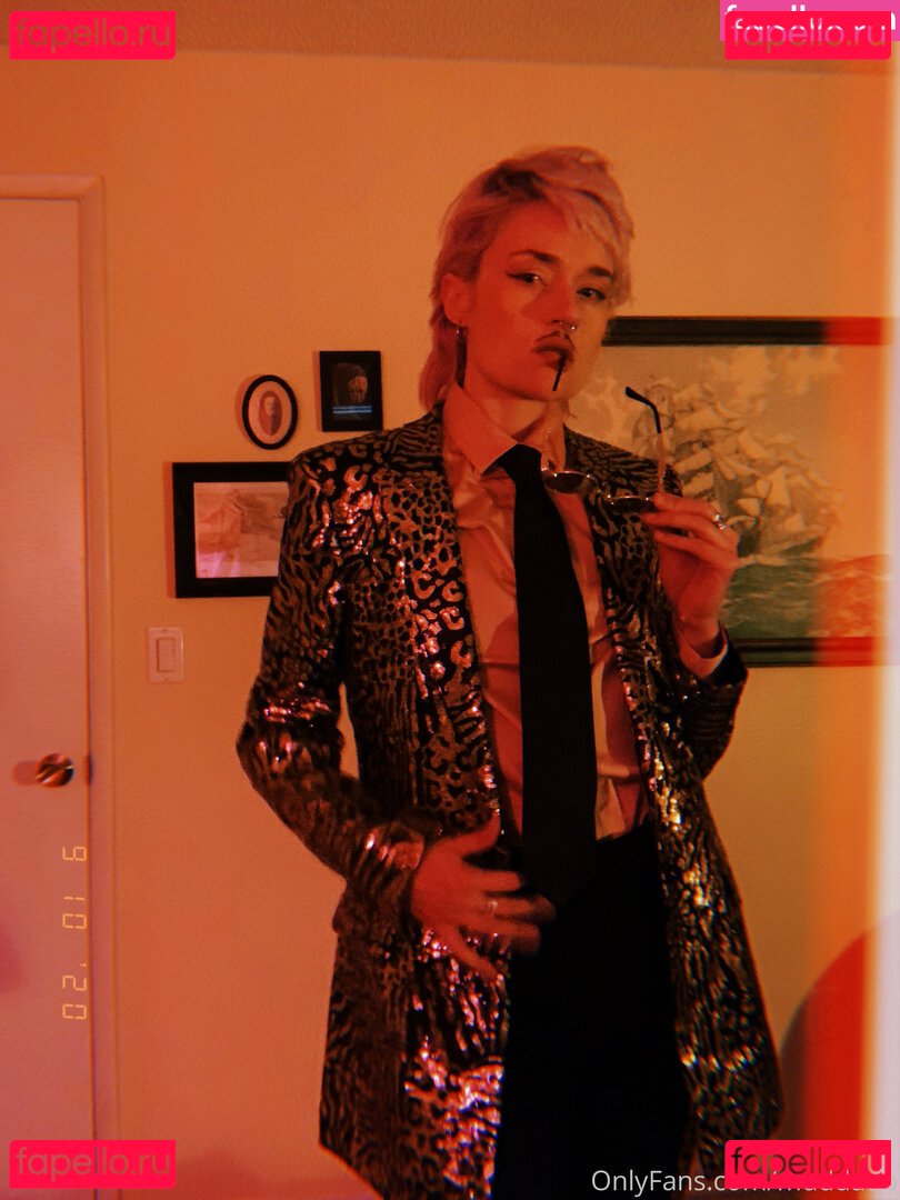 stvincentin / stvincentvice Onlyfans Photo Gallery 