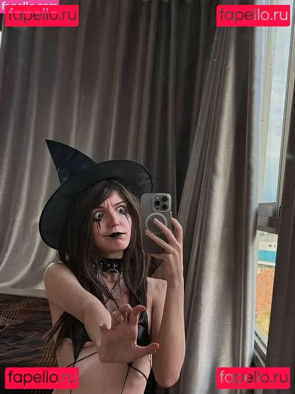 Margo Kuzina Onlyfans Photo Gallery 