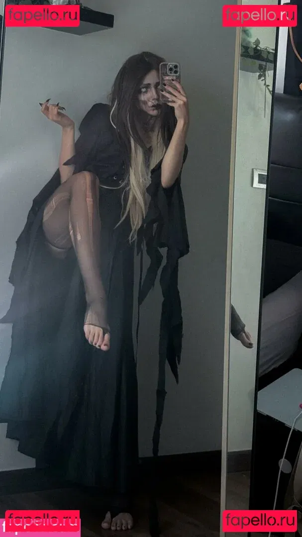 Margo Kuzina Onlyfans Photo Gallery 