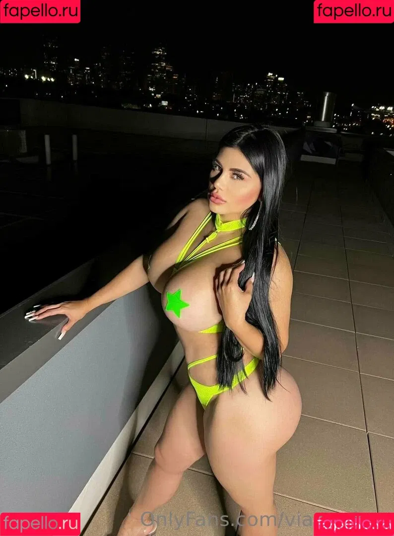 vianeyfree Onlyfans Photo Gallery 