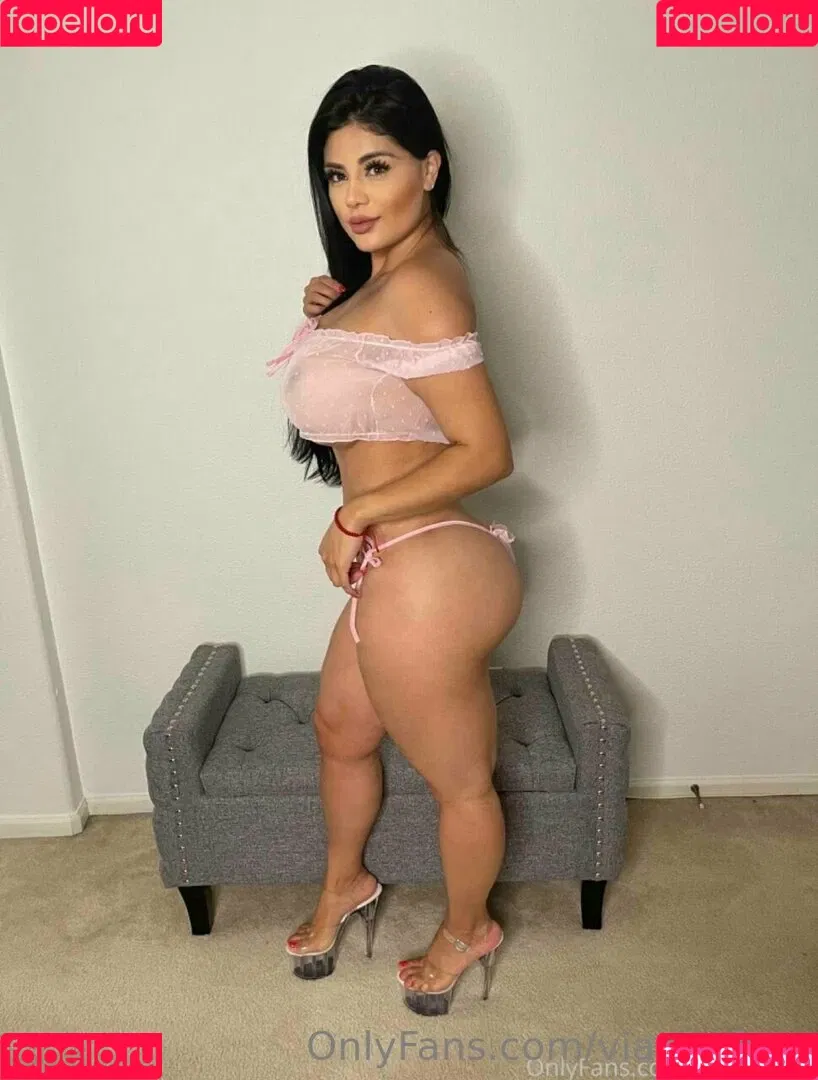 vianeyfree Onlyfans Photo Gallery 