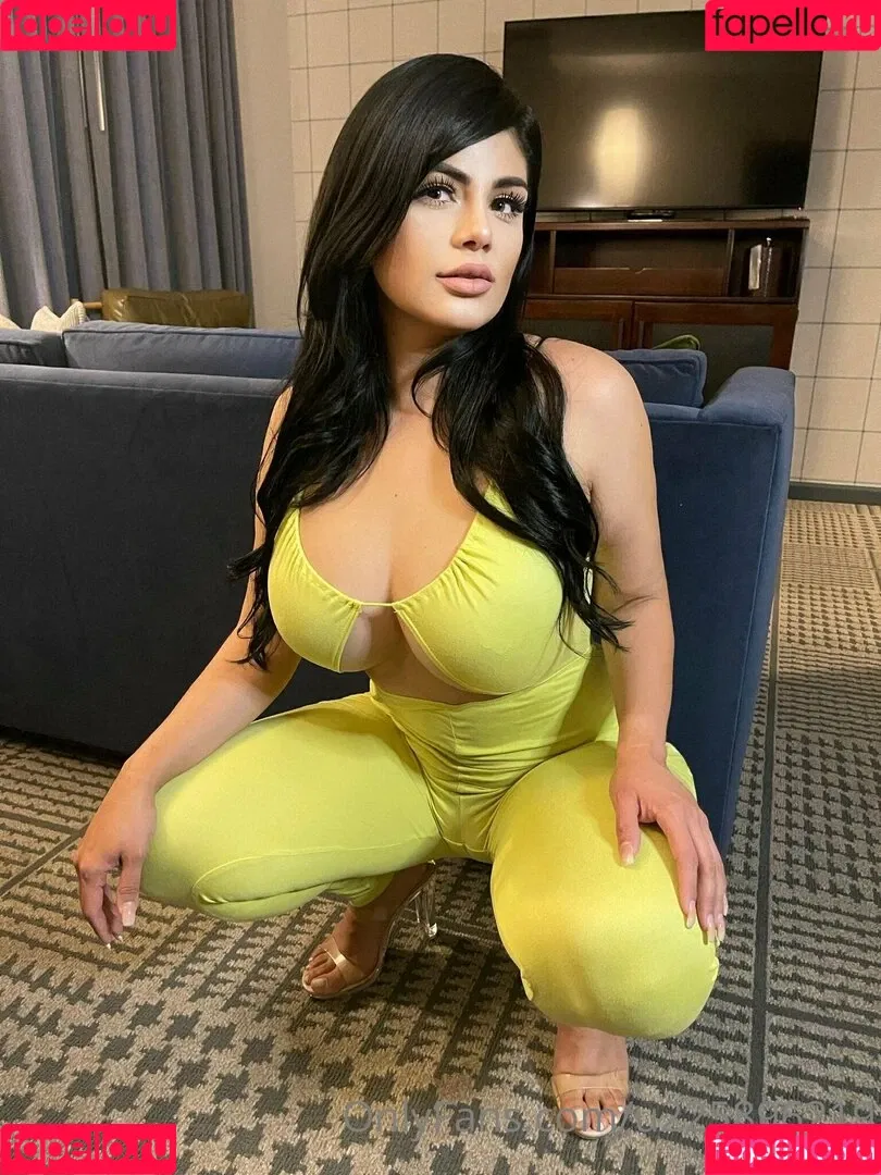 vianeyfree Onlyfans Photo Gallery 