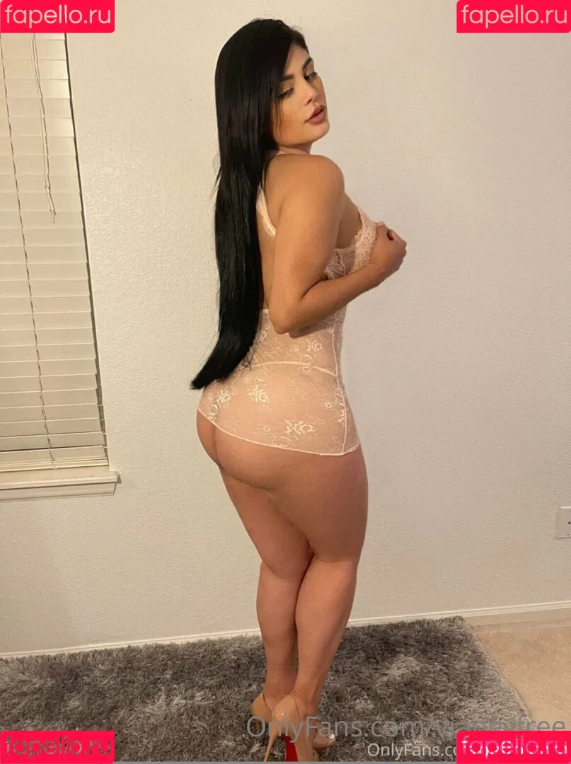 vianeyfree Onlyfans Photo Gallery 