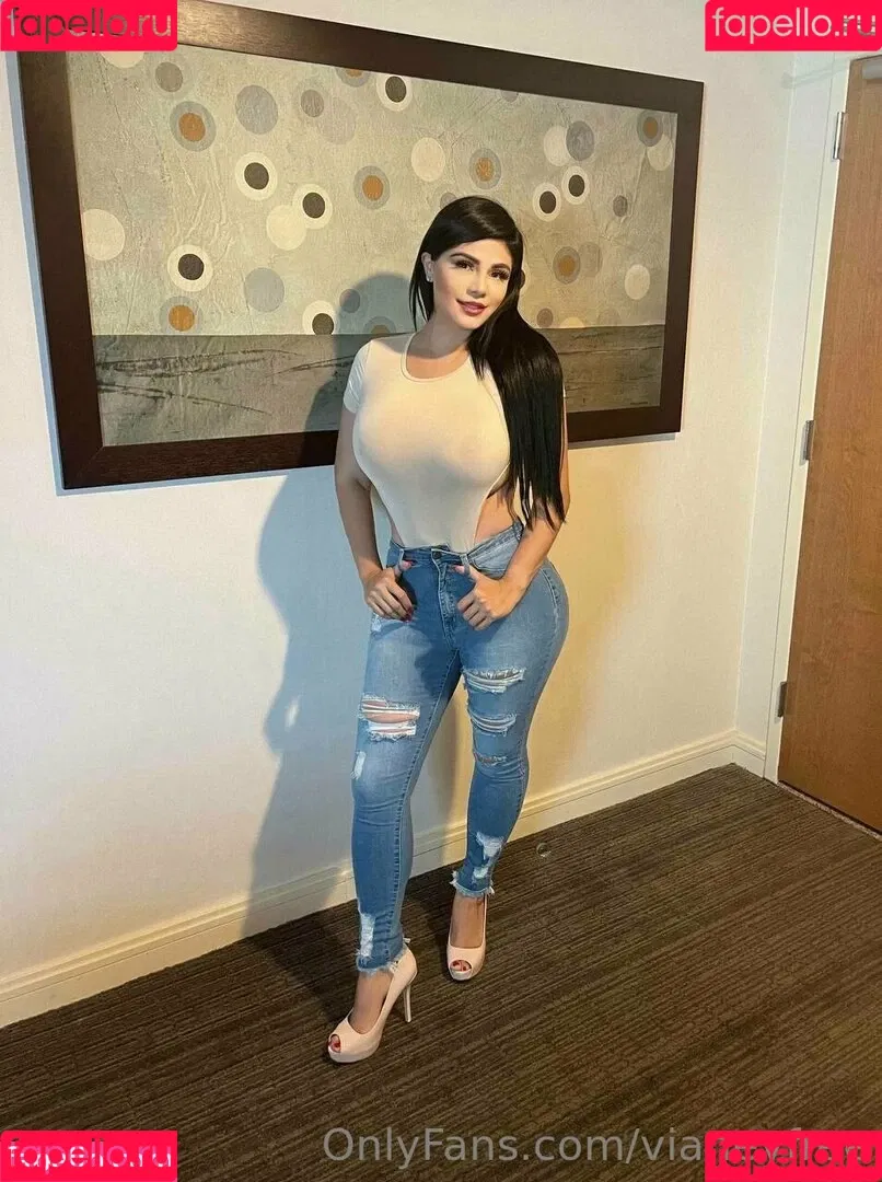 vianeyfree Onlyfans Photo Gallery 