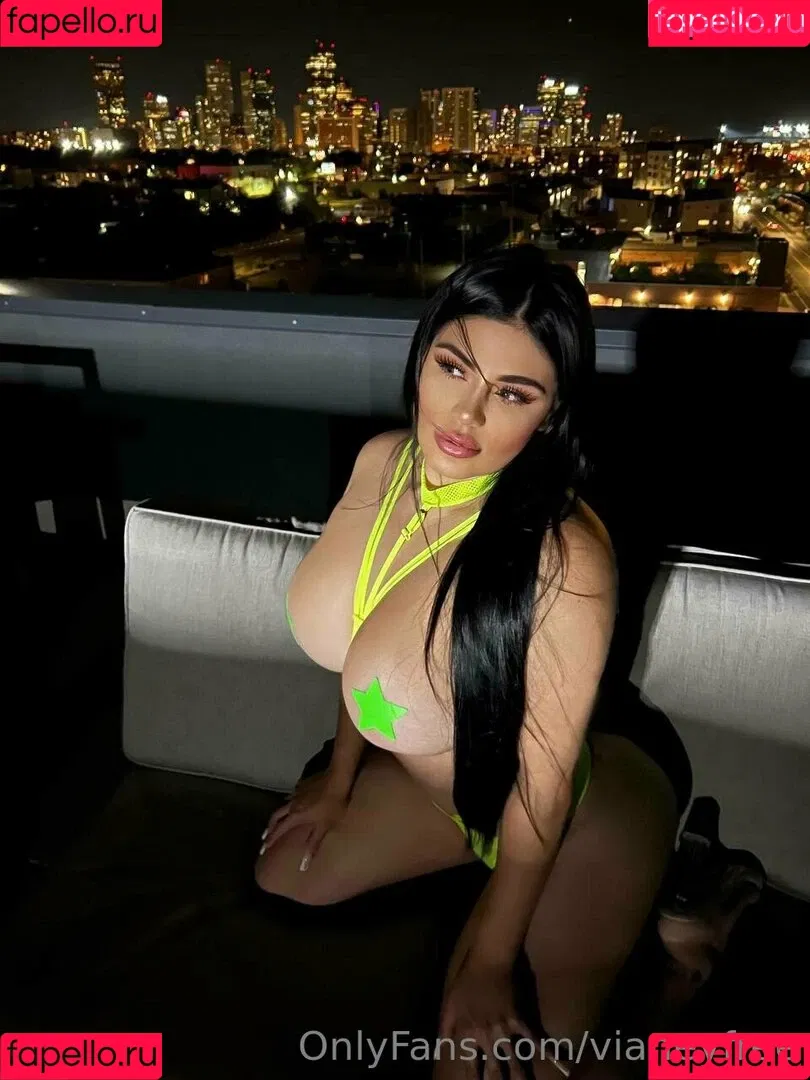 vianeyfree Onlyfans Photo Gallery 
