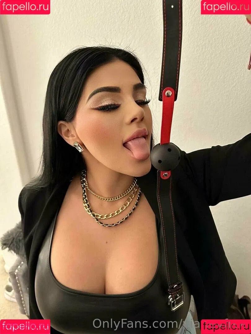 vianeyfree Onlyfans Photo Gallery 