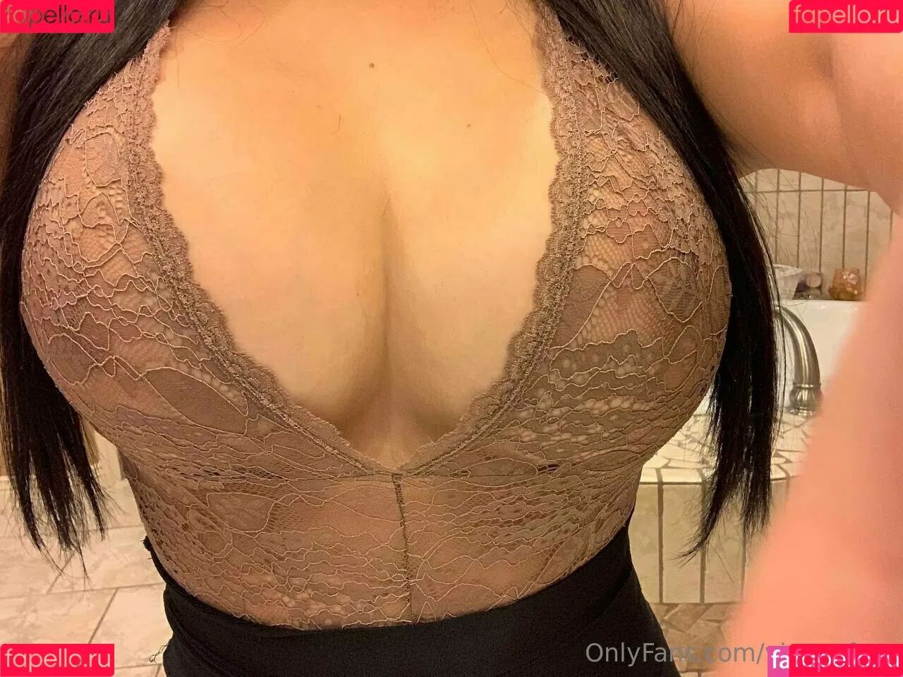 vianeyfree Onlyfans Photo Gallery 